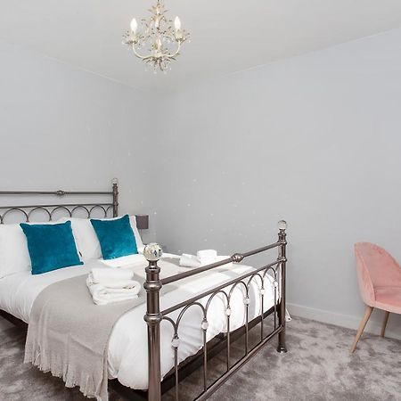 Ferienwohnung The Luxury Potting Shed With Free Parking! York Exterior foto