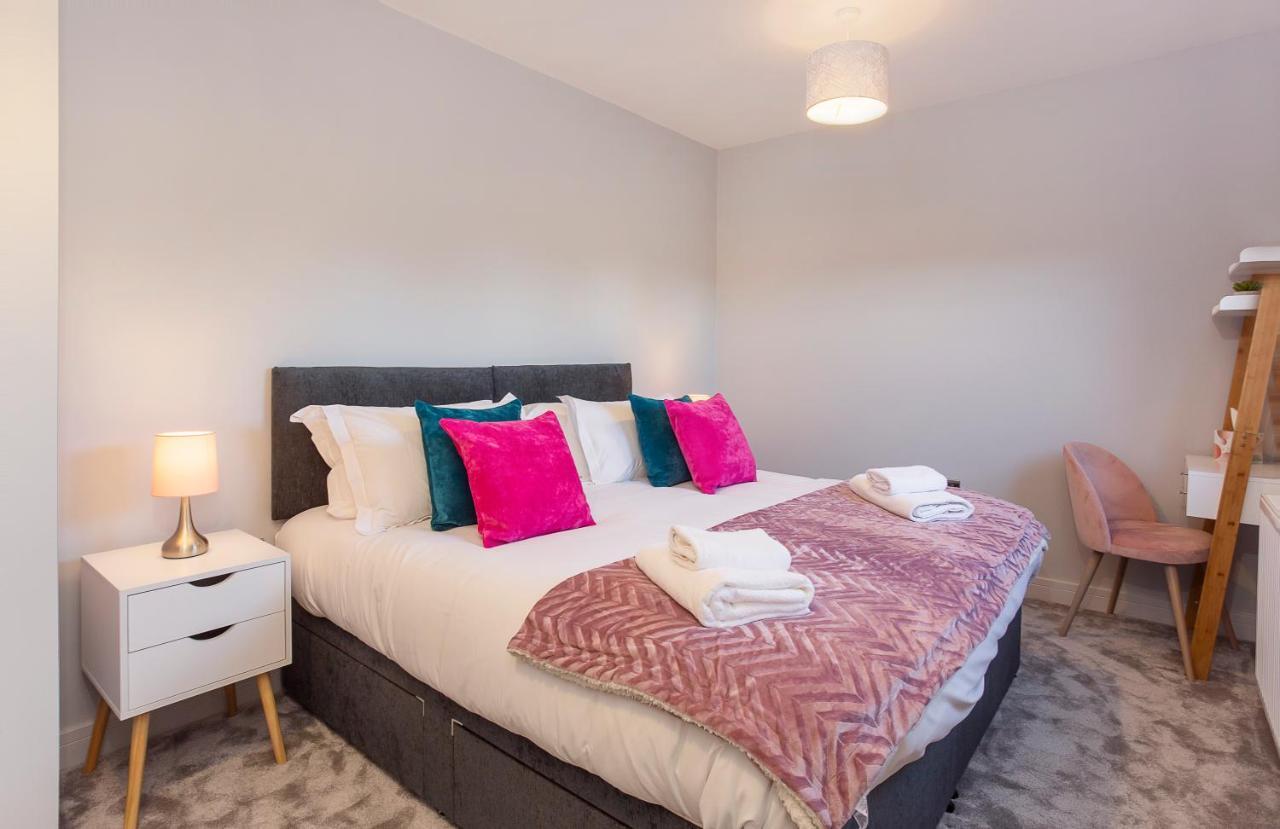 Ferienwohnung The Luxury Potting Shed With Free Parking! York Exterior foto