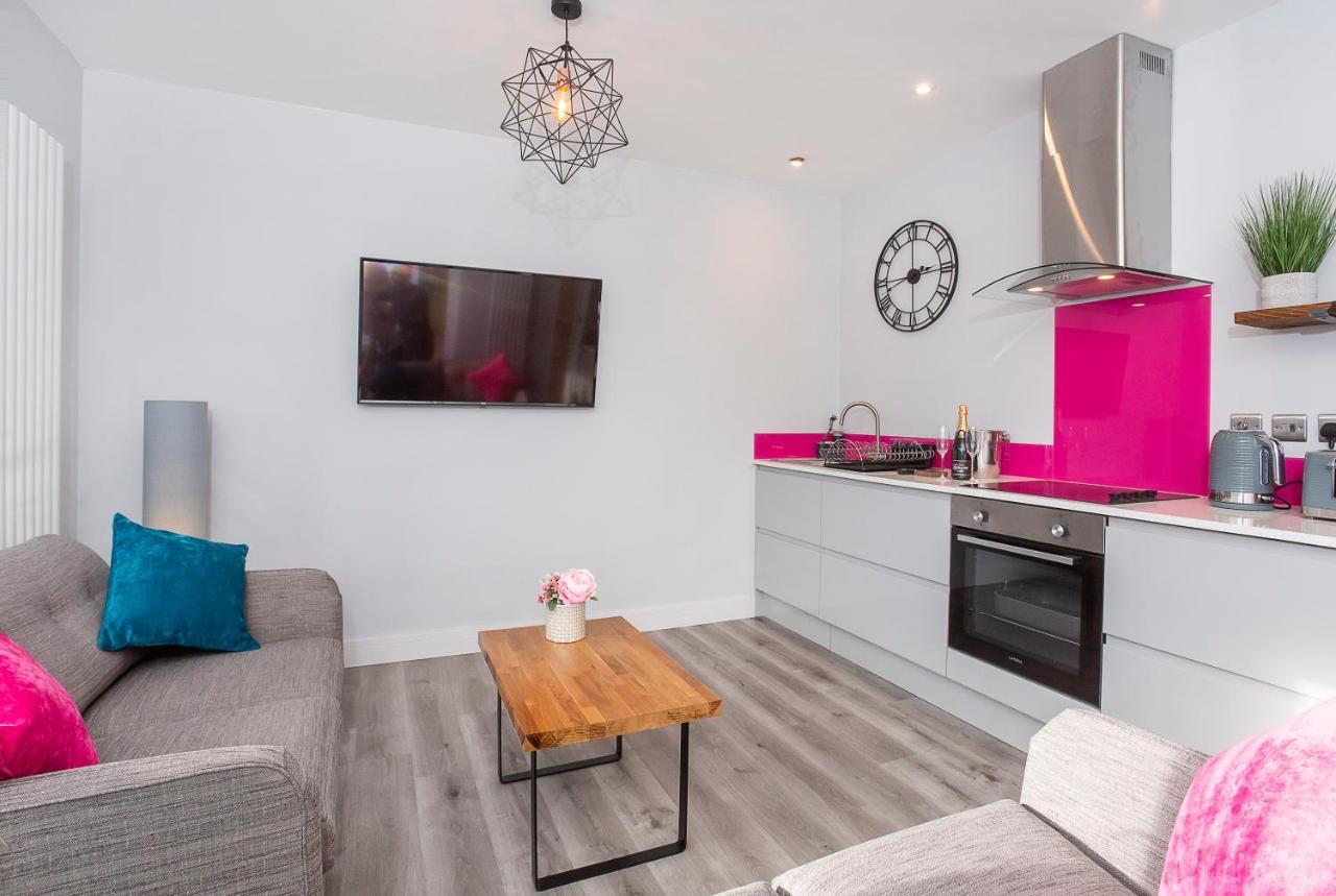 Ferienwohnung The Luxury Potting Shed With Free Parking! York Exterior foto
